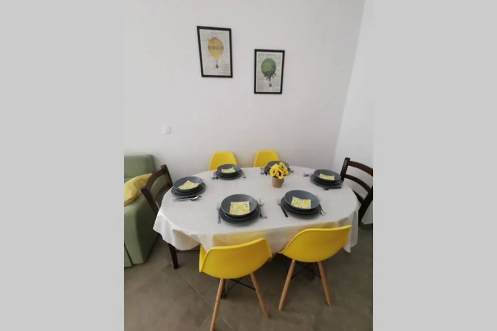 Apartments Nina